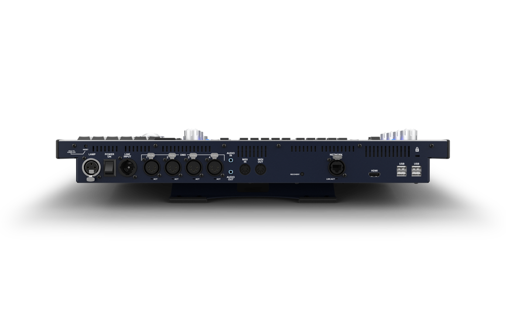 MagicQ MQ50 Compact Console 4